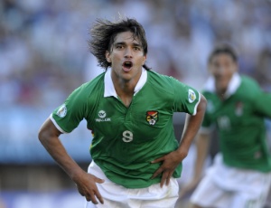 Marcelo Moreno assina contrato para defender o Grêmio nas próximas quatro temporadas