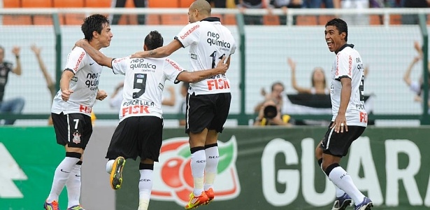 Caso não vença o Ceará fora, Corinthians terá de torcer para o Palmeiras contra o Vasco