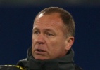 Mano aceita pressão e se diz sereno no comando da seleção
