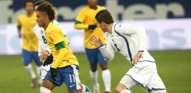 Sem entrar em campo, o Brasil manteve a mesma colocação da lista de abril