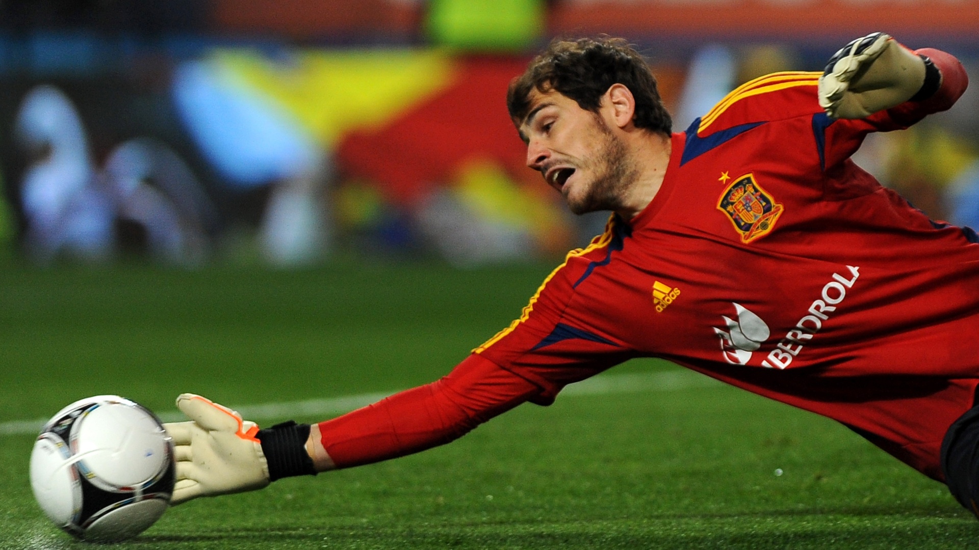 Grandes defesas de goleiro Fotos UOL Esporte Grandes defesas de goleiro Fotos UOL Esporte