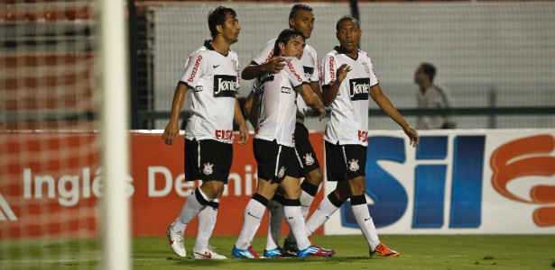 Corinthians volta a atuar com o time reserva neste domingo contra o Comercial 