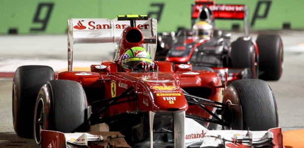 Massa negou ligação entre mensagem de seu engenheiro e toque com Hamilton