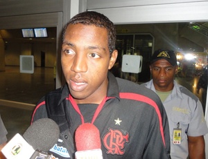 Meia Renato convocou o torcedor do Flamengo