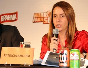 Presidente Patricia Amorim quer a união de todo o Flamengo para o time não ser rebaixado à Série B