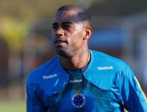 Robert marcou três gols pelo Cruzeiro em 2010