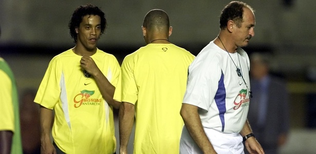 Em sua passagem pela seleção, Felipão trabalhou com Ronaldinho Gaúcho