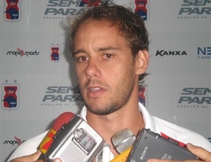 Zagueiro Rodrigo Defendi, que defenderá o Botafogo em 2013, também passou pelo Paraná Clube