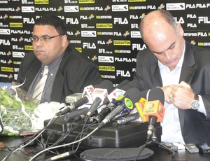 Os dirigentes do Botafogo ainda não reforçaram o elenco para a disputa do Campeonato Brasileiro