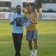 Pel&eacute; diz que tiraria dinheiro do pr&oacute;prio bolso para manter Neymar no Santos