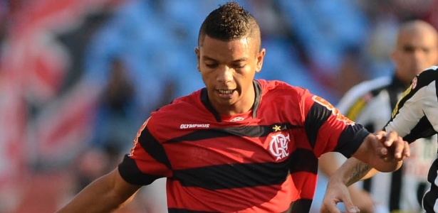 David Braz tem sido um dos destaques da defesa do Flamengo nas últimas partidas