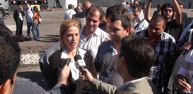 Joana Havelange concede entrevista em apresentação de evento da Copa 2014 no Rio