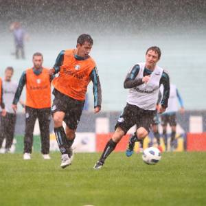 Saimon conquistou espaço graças a boas atuações na última temporada e atualmente é titular do time