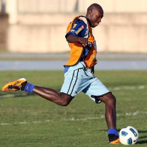 Somália poderá treinar em separado caso não agrade Oswaldo de Oliveira