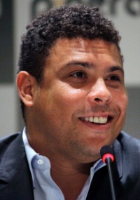 'real calou a boca dele': Ronaldo provoca técnico que o chamou de 'gordo'