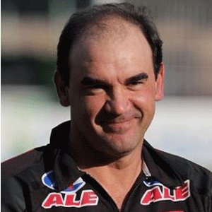 Ainda em recuperação, Ricardo Gomes garante que voltará ao Vasco, em junho ou julho