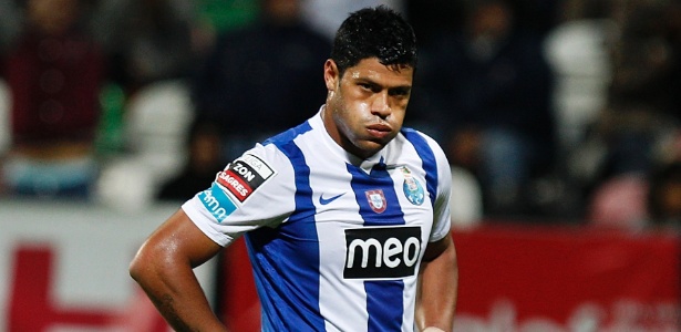 Hulk já trabalhou com o atual treinador do Chelsea, André Villas-Boas, no Porto
