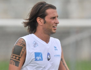 Cristiano Doni, ex-capitão do Atalanta, está entre os atletas punidos pelo esquema de manipulação