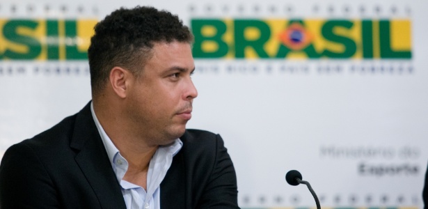 Patrocinado pela Claro, Ronaldo não comenta preparação para evento da Oi
