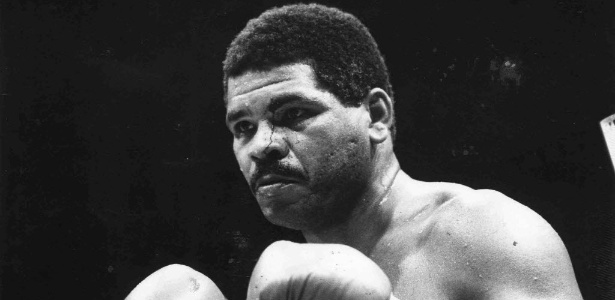 O ex-pugilista em 1989: impactos na cabeça podem ter influenciado no quadro