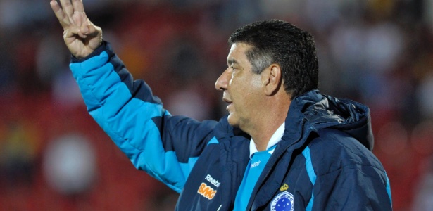 Joel Santana diz ter confiança no trabalho que realiza no Cruzeiro - Washington Alves/VIPCOMM