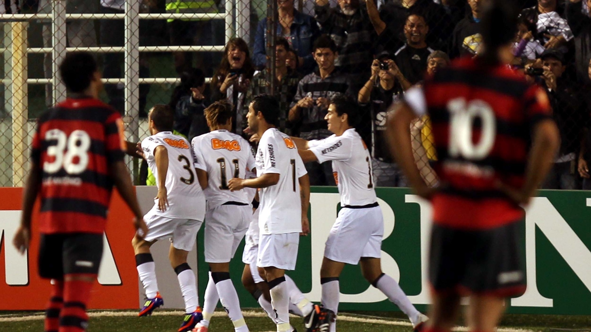 Fotos Santos x Flamengo 27/07/2011 UOL Esporte Fotos Santos x Flamengo 27/07/2011 UOL Esporte