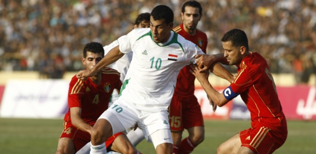 Mesmo jogando em casa, a seleção de Zico perdeu de 2x0 para a Jordânia - Samin Hamed/AFP Photo