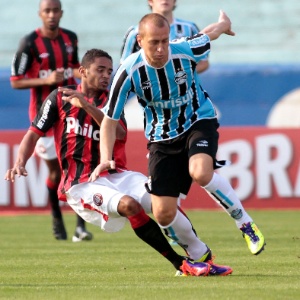 Marquinhos valoriza o coletivo do Grêmio em crescimento do time, que já postula Libertadores - Neco Varella/Agência Freelancer