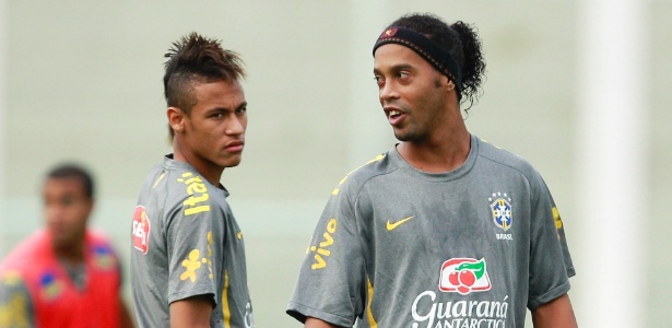 Muricy disse que Ronaldinho precisa resolver seu problema com o Flamengo  - Mowa Press/Divulgação