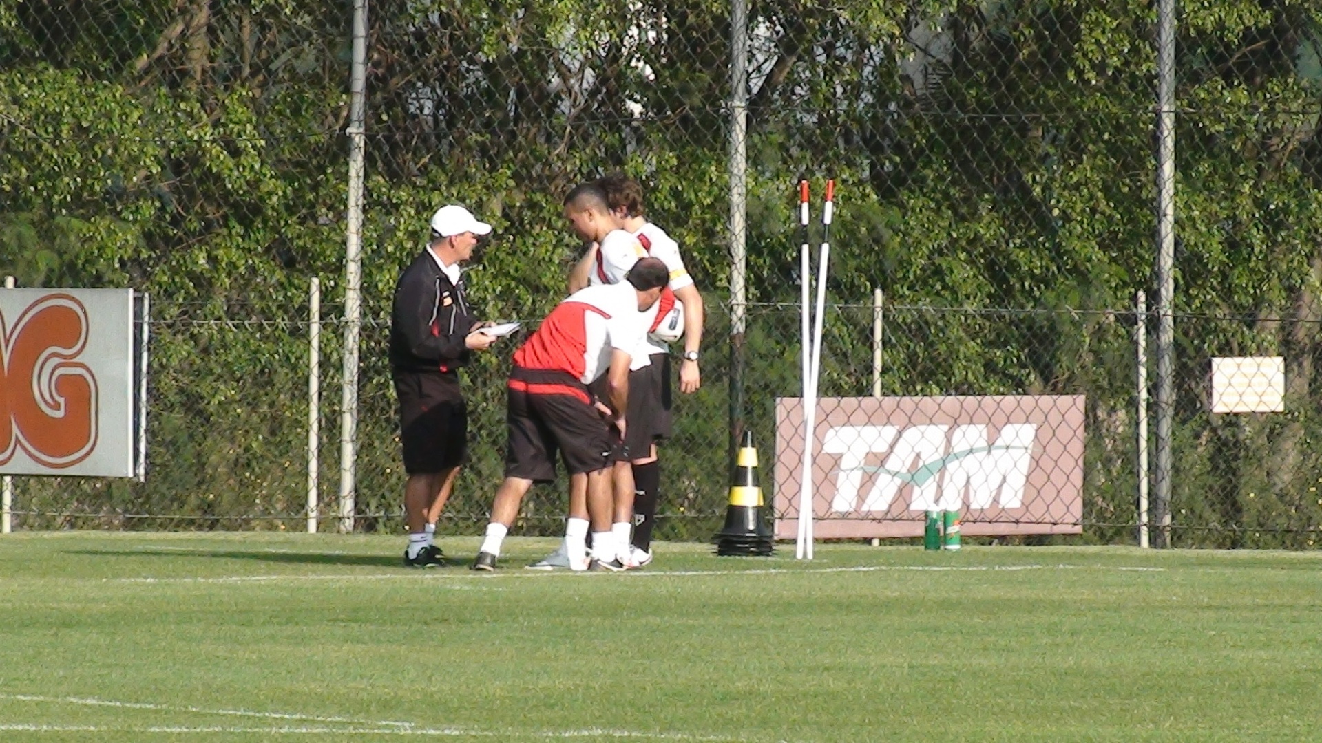 O atacante está sob os cuidados dos preparadores José Mario Campeiz e Sergio Rocha - Renan Prates/UOL