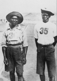 Em Saint Louis, os zulus Lentauw e Yamasani foram os primeiros africanos negros na história a disputar os Jogos Olímpicos