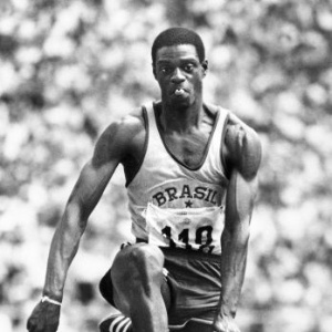 Recordista mundial do salto triplo, João Carlos de Oliveira, o João do Pulo, levou o bronze na Olimpíada de 1976