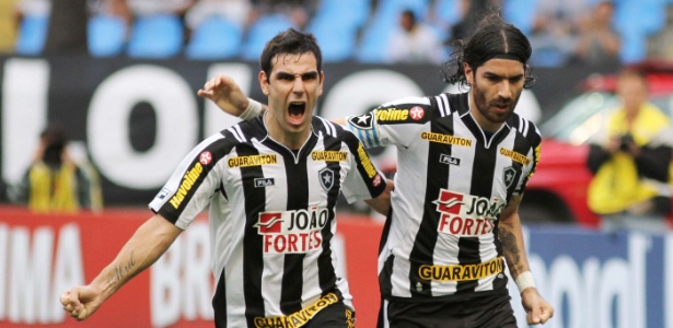Herrera e Loco Abreu comandam artilharia do Botafogo nesta temporada: 15 e 12 gols - Fernando Maia/UOL