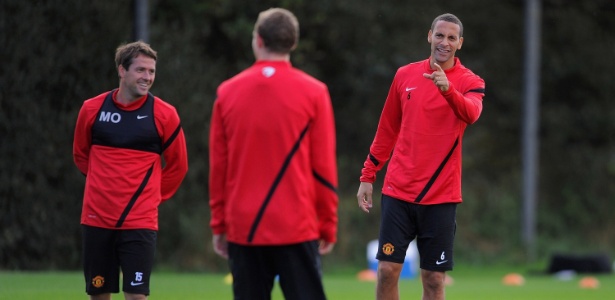 Michael Owen, à esquerda, não teve boa passagem pelo Manchester United - Michael Regan/Getty Images