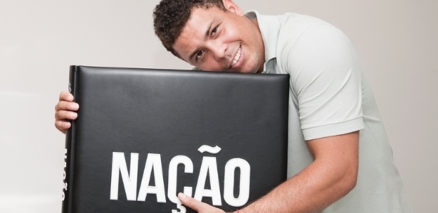 Ronaldo é nome forte em questões importantes do marketing corintiano - JOÃO QUESADO/Divulgação