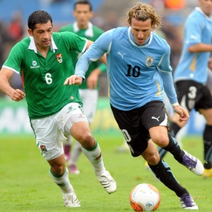 Uruguaio Diego Forlán, que pertence à Inter de Milão, recebeu proposta para defender o Atlético  - EFE/Sandro Pereyra