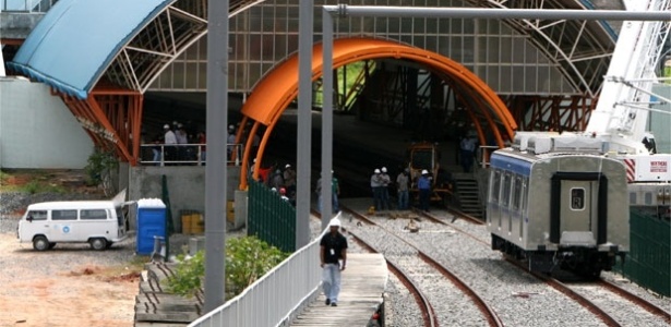 Obras no metrô de Salvador, que não opera; parte do trecho tem a promessa de começar a funcionar antes da Copa - Secom BA