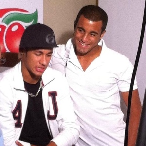 Neymar e Lucas antes do evento começar