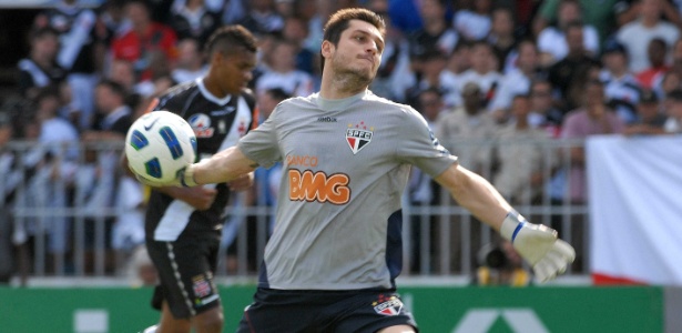 Destaque no empate por 0 a 0 com o Vasco, Denis terá a sua segunda chance no ano