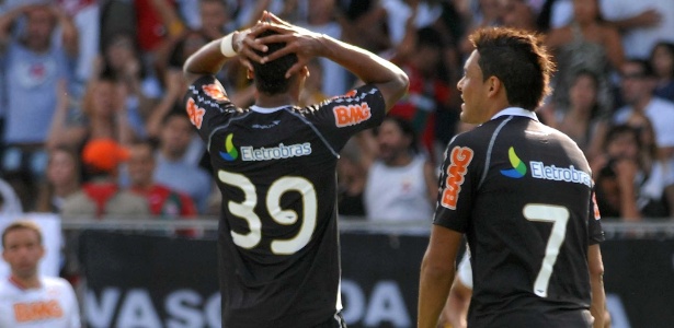Ataque vascaíno, da dupla Elton e Eder Luis, não balança a rede há três partidas - Alexandre Durão/UOL