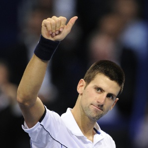 Novak Djokovic derrotou Lucasz Kubot por 2 a 0 - AFP PHOTO / FABRICE COFFRINI