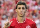 Corneta FC: Oscar é cornetado e torcedores sugerem que meia vire gandula do São Paulo 