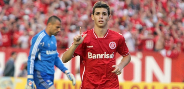 Oscar se concentrou com o elenco do Inter para partida contra o Juan Aurich-PER - Itamar Aguiar/VIPCOMM