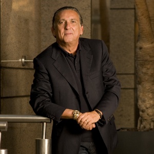 Galvão Bueno concede entrevista em outubro de 2010