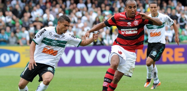 Deivid lamentou os erros repetidos do Flamengo e questionou o critério da arbitragem - Alexandre Vidal/Fla Imagem