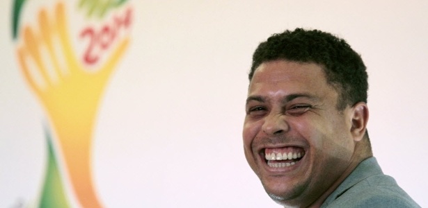 Ronaldo (f) é membro do conselho administrativo ao lado de Ricardo Teixeira