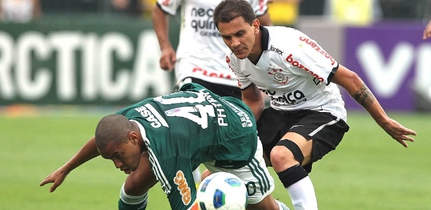 Fábio Santos, ainda cabeludo, em um de seus primeiros jogos contra o Palmeiras - Flávio Florido/UOL