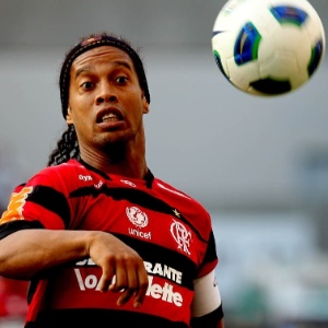 Impasse continua e Ronaldinho Gaúcho segue sem receber a maior parte do seu salário - Julio César Guimarães/UOL