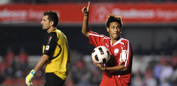 O santista Neymar ostentou um prestígio "apenas" regional na última temporada - Junior Lago/UOL
