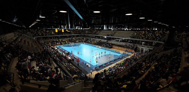 Vista interna da arena olímpica de handebol, que abrigará partidas do esporte nos Jogos Olímpicos de 2012 